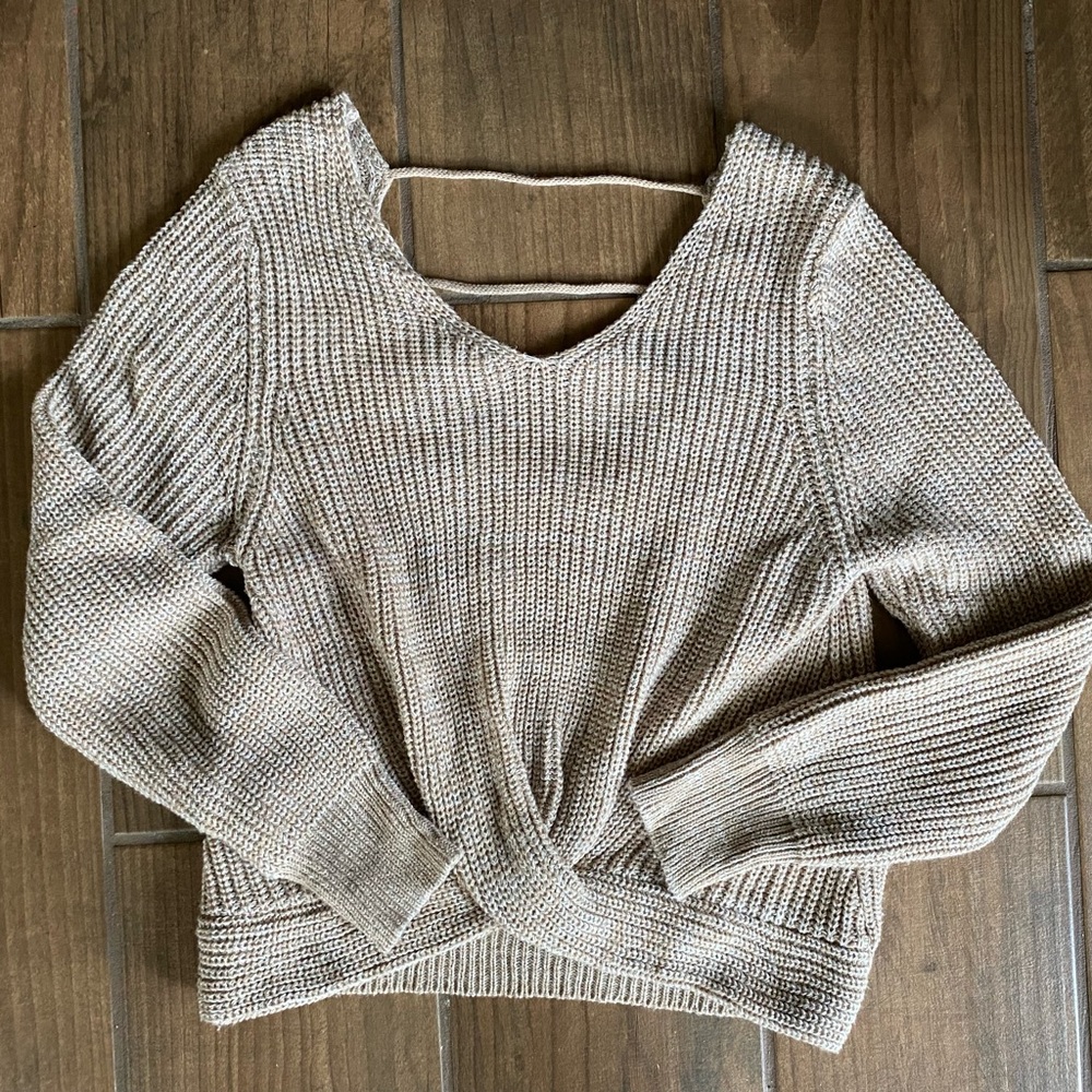 Boutique bar back sweater